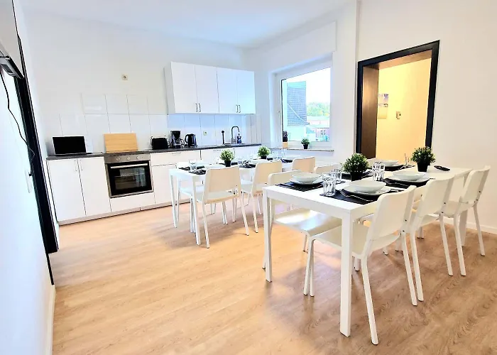 Modern 6-bedroom With Rooftop Terrace, Free Wi-fi And Parking- Mnd01 아파트 *