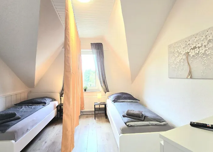 아파트 Modern 6-bedroom With Rooftop Terrace, Free Wi-fi And Parking- Mnd01 *